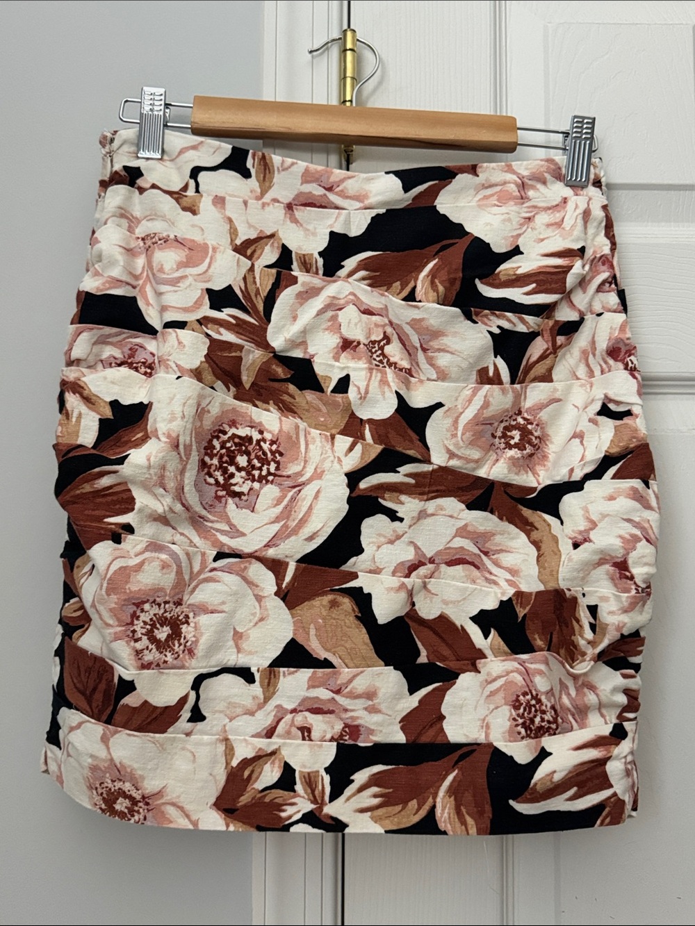 Express Floral Mini Skirt in Black, Pink & Brown